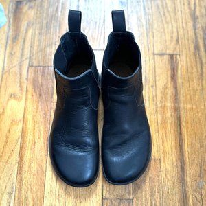 VIVO BAREFOOT GEO CHELSEA WOMENS SIZE 8US / 39EU